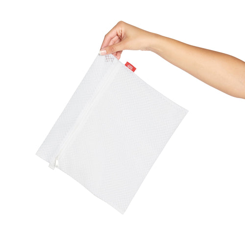 Love Luna washbag in white